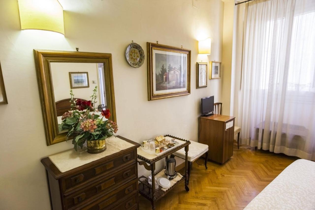 Soggiorno Antica Torre Bed and Breakfast Florence Buitenkant foto