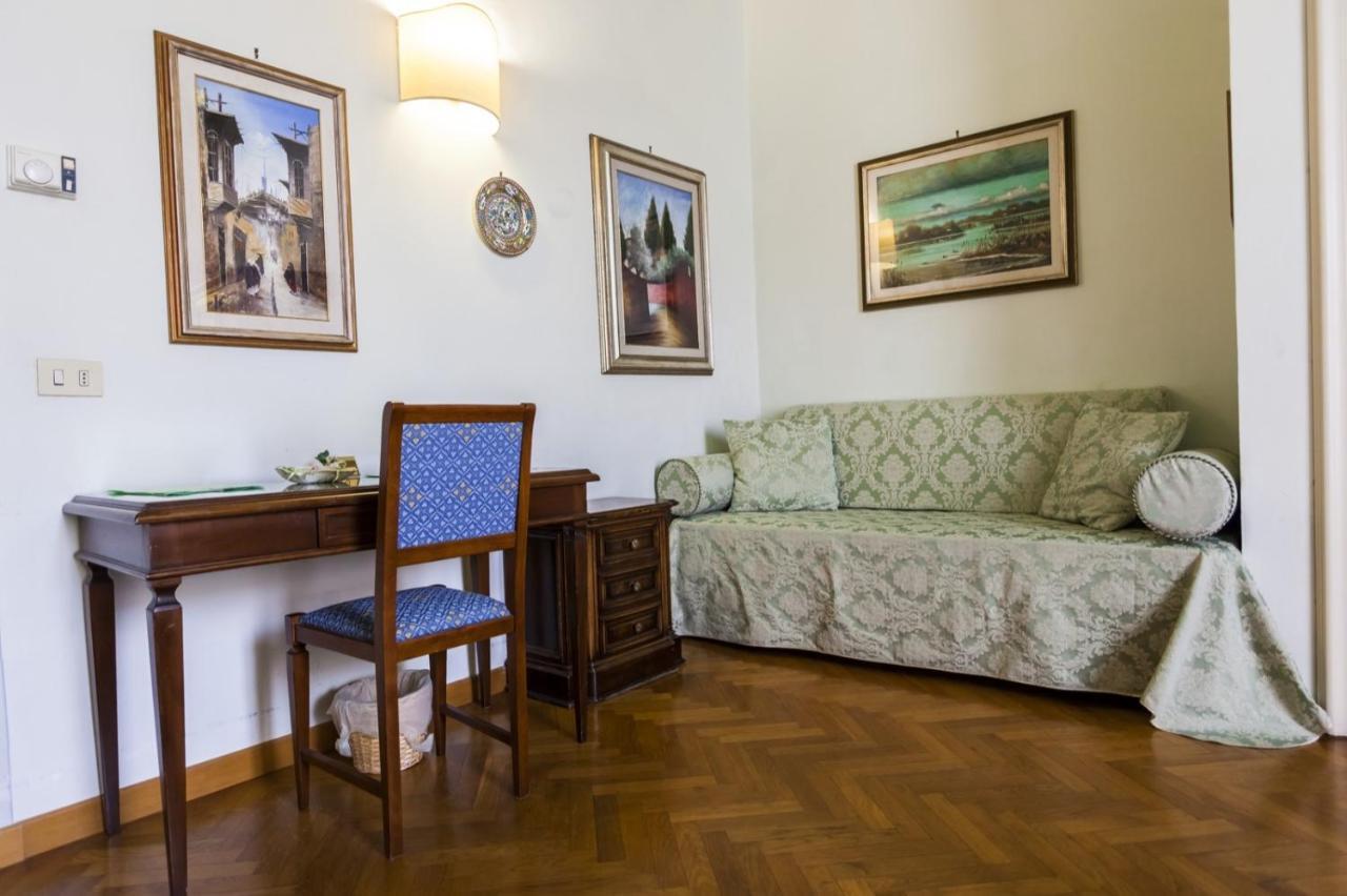 Soggiorno Antica Torre Bed and Breakfast Florence Buitenkant foto